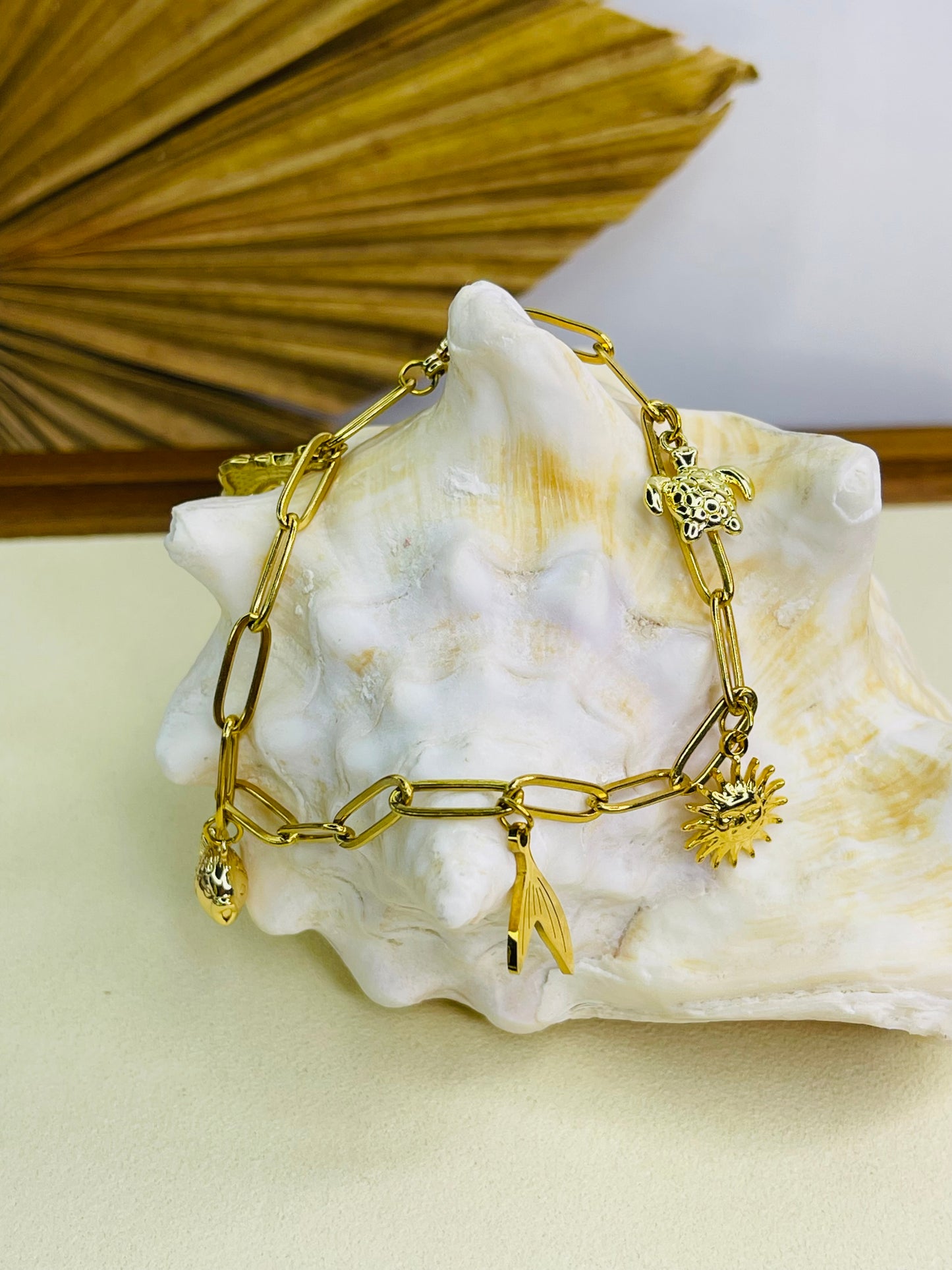 Sirena Charm