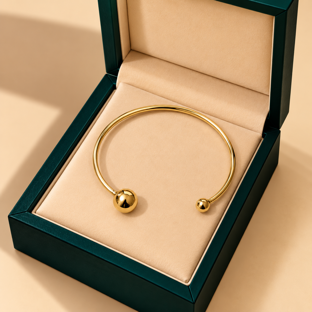 Neo Bangle