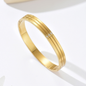 Mor bangle