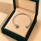 Neo Bangle